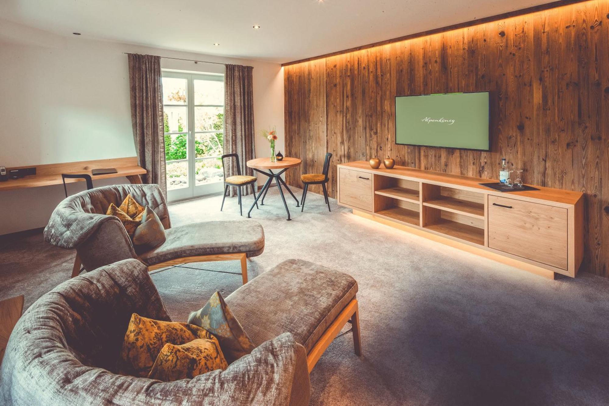 Hotel Alpenkoenig โอเบอร์สเทาเฟิน ภายนอก รูปภาพ